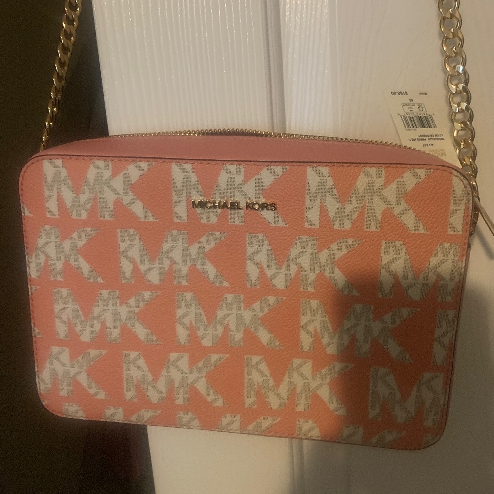 Pop of color summer bag
